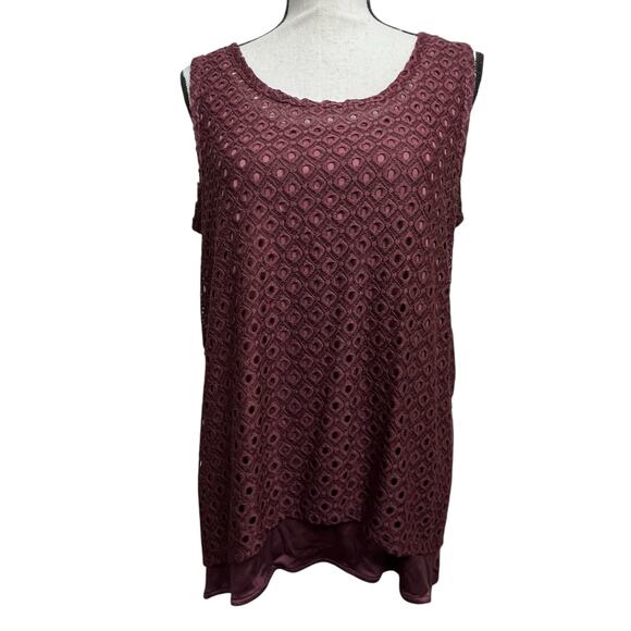 Simply Vera Wang Sleeveless Blouse size Large Tank Top Eyelet Lace Layered Lined - Picture 1 of 9